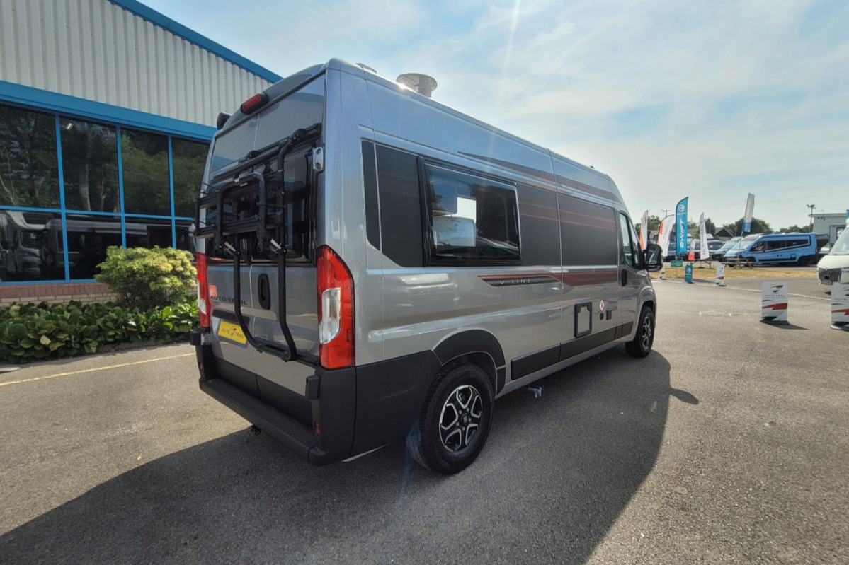 77EA3A 03 Autotrail V Line 610SE TG038851