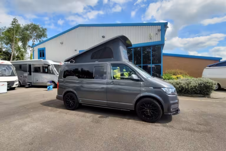 77FA1E 02 Volkswagen TransporterT30 BJ70CYY