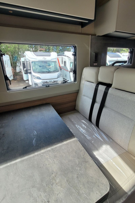 7803EA 12 Autotrail Imala730 TMD02946