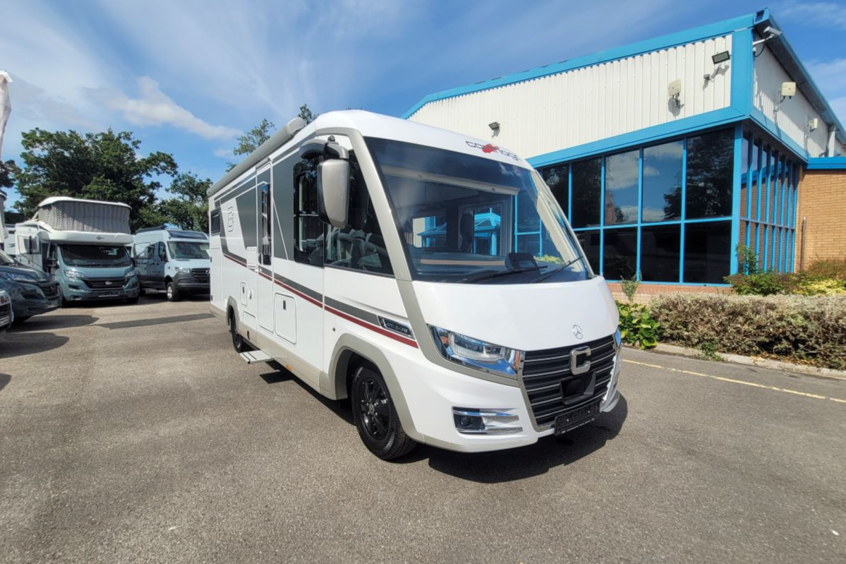 7832FA 01 Carthago C Line I 4.9 Le TN359623
