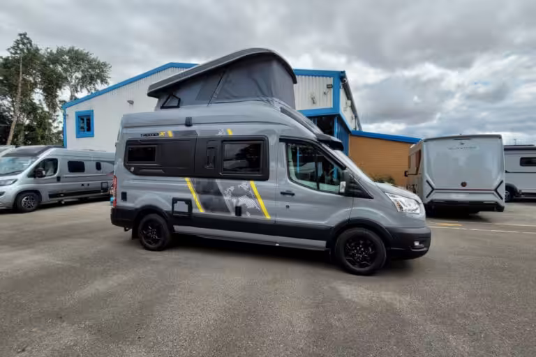 784C76 02 Swift TrekkerX WP75DGV