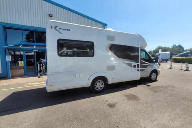78556E 03 Autotrail F68 FN74XRO