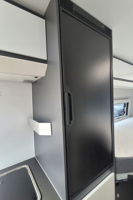7896AA 21 Adria Twin Supreme 640 Slb CL73VSJ