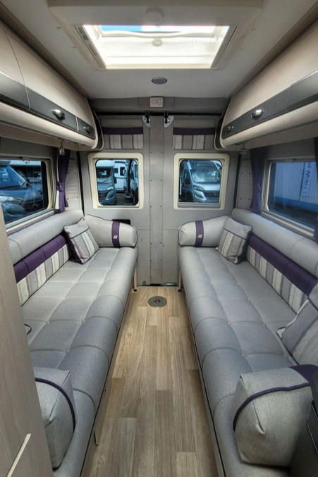 78C546 23 Autosleeper Warwick Xl GX19CUU