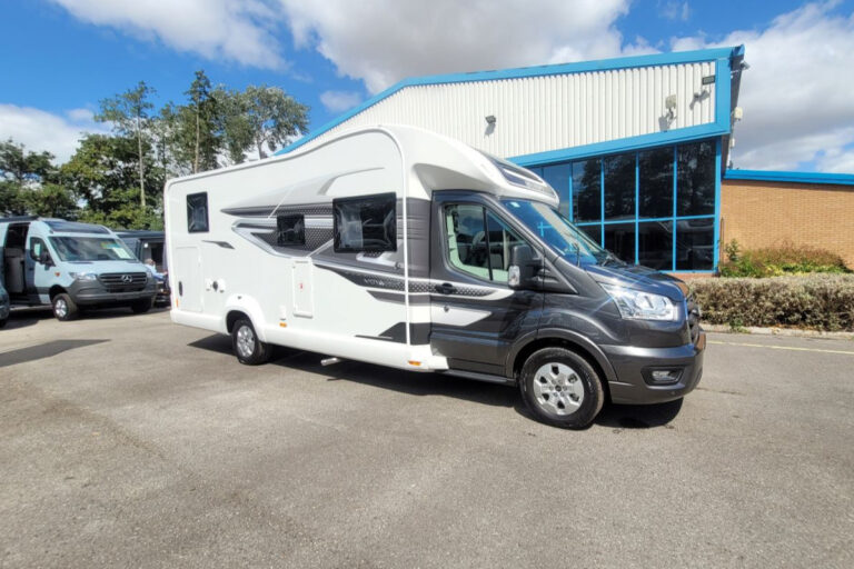 78F49A 02 Swift Voyager584 RDSC43512