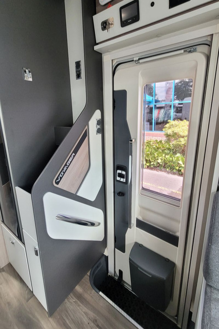 78F49E 15 Swift Voyager540 RDSA20948