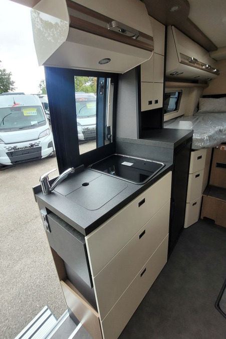78F80A 17 Malibu Genius 641 Le TP908097