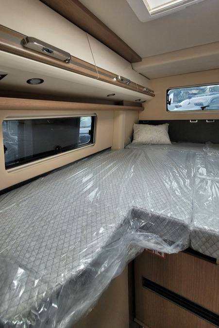 78F80A 27 Malibu Genius 641 Le TP908097