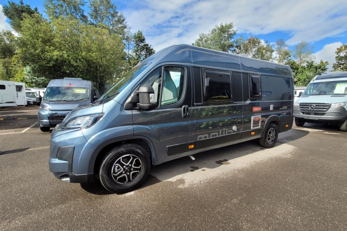 79147E 07 Malibu Relax 640 LE R Ambition TG017407