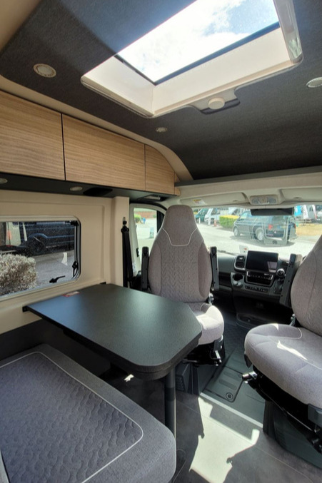 79147E 13 Malibu Relax 640 LE R Ambition TG017407