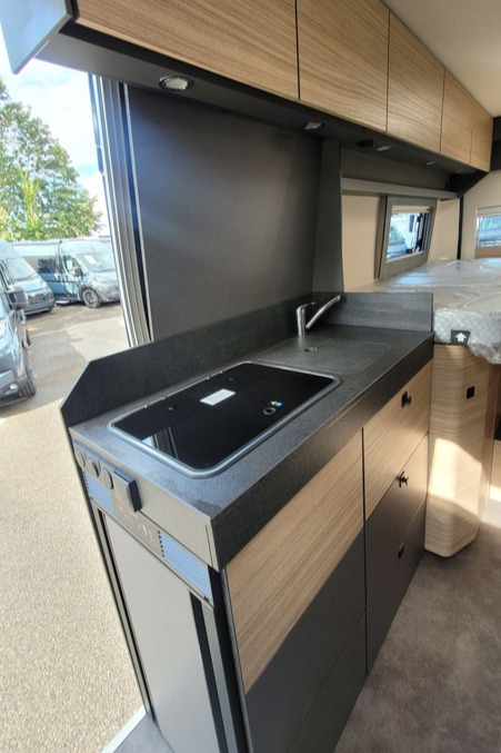 79147E 17 Malibu Relax 640 LE R Ambition TG017407